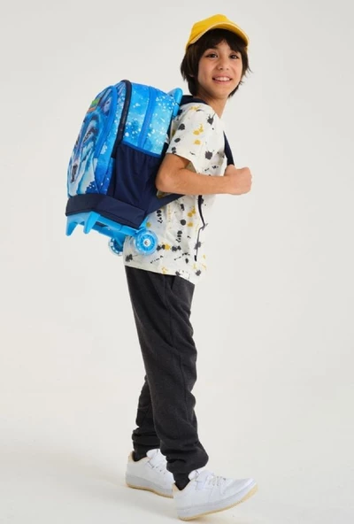 Coral High Mavi Kurt Çekçek Okul Çantası Seti - Işıklı Tekerlekler - Erkek Çocuk - Resim 2