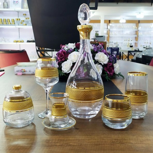32 Parça Kesme Dekorlu Gold Yaldızlı Su Takımı -6 Kişilik