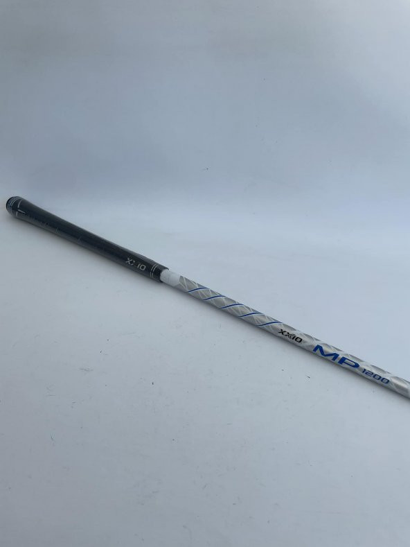 XXIO 12 Driver MP1200 R2 Golf Sopası 114cm (Başlıksız) - 3