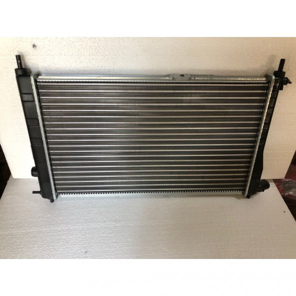 Nexia Radyatör Düz