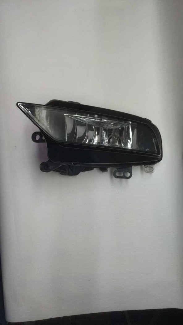 A3 2013-2016 Sis Farı Sol Sedan ürün görseli