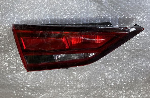 A3 2017-2020 SEDAN SAĞ DIŞ STOP LEDSİZ-MARELLİ- - 2
