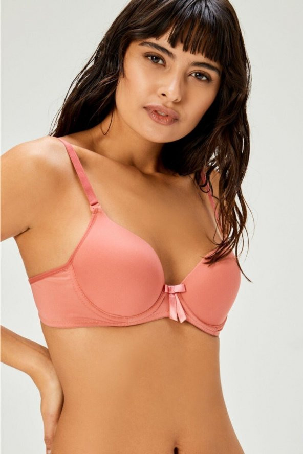 Bayan Destekli Sütyen Takımı ürün görseli