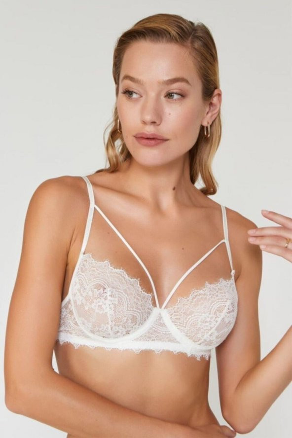 Dantelli Beyaz Sütyen Takımı - Resim 6