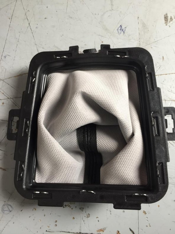 FORD FİESTA 2008-2012 VİTES KÖRÜGÜ