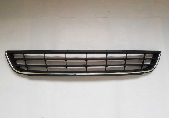 JETTA 2011-2015 ORTA IZGARA KROMLU ürün görseli