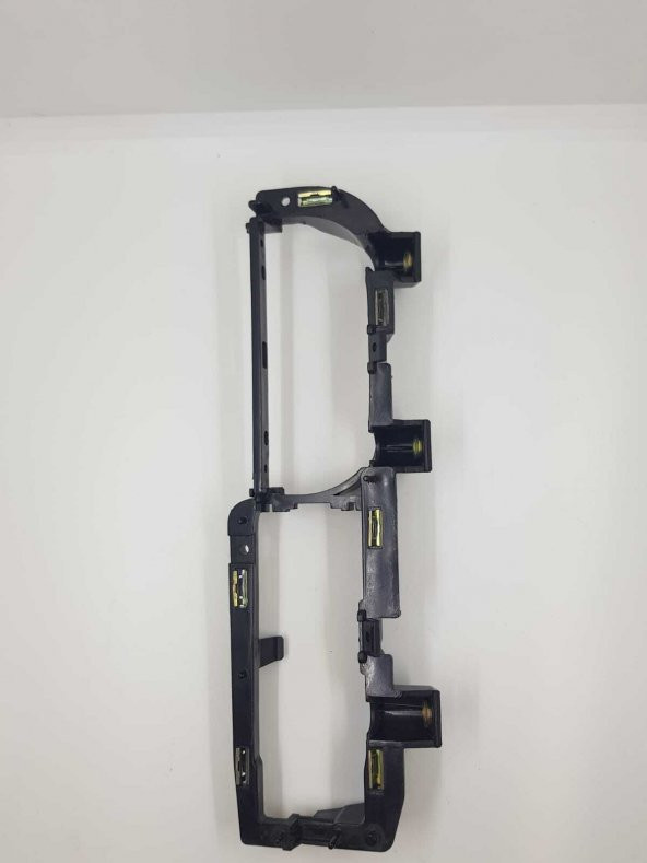 GOLF4 BORA CAM DÜĞME YUVASI ALTI ürün görseli