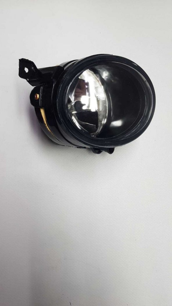 JETTA SCİROCCO SAĞ SİS FARI 1T0941700D - 1
