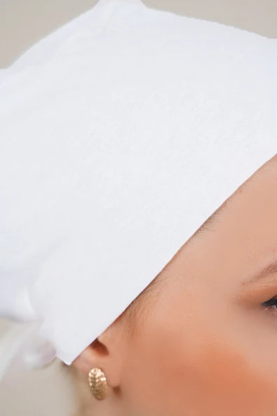 Dikişsiz Model Beyaz Bone - Resim 3