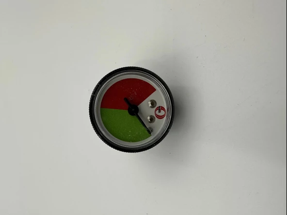 Ø 40 - 0 - 4 BAR DİŞ ÖLÇÜSÜ 1/8 ARKADAN ÇIKIŞLI KIRMIZI YEŞİL KİRLİLİK GÖSTERGESİ - 6