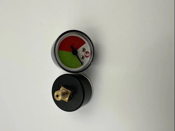 Ø 40 - 0 - 4 BAR DİŞ ÖLÇÜSÜ 1/8 ARKADAN ÇIKIŞLI KIRMIZI YEŞİL KİRLİLİK GÖSTERGESİ - 4