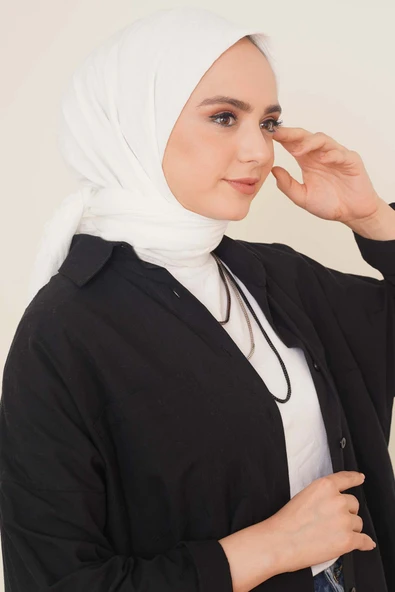 Püsküllü Model Beyaz Ayrobin Eşarp - Resim 2