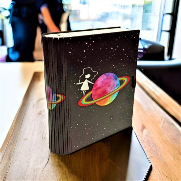 Satürn Kız Tasarımlı Kitap Kutusu