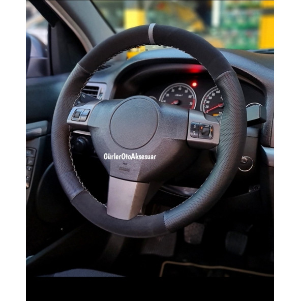 Universal Oto Dikmeli Deri Direksiyon Kılıfı Noktalı-Alkantara Gri Yüzüklü ürün görseli