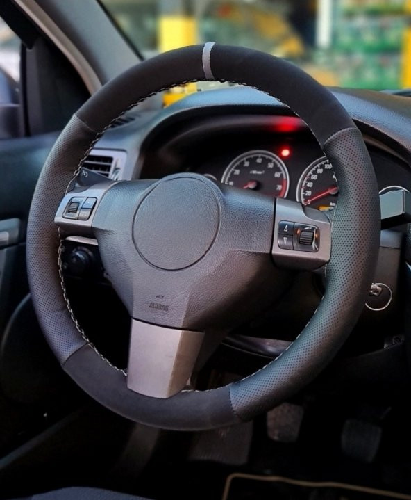 Opel Astra H Kasa Uyumlu Dikmeli Direksiyon Kılıfı Noktalı-Alkantara Gri Yüzüklü ( 38cm 10.5cm )