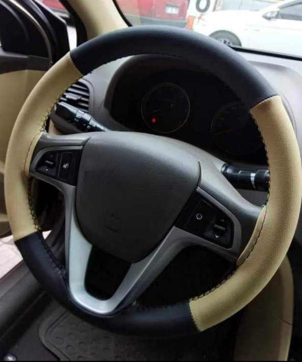 Hyundai Tuscon Uyumlu Deri Dikmeli Direksiyon Kılıfı Bej Siyah 4parçalı