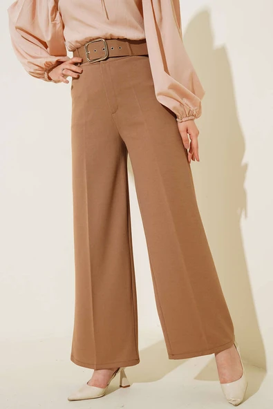 Yüksek Bel Kemerli Latte Pantolon ürün görseli 1