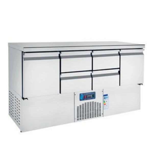 CSA Karacasan (430 Çelik) 186 cm Dört Kapılı Alttan Motorlu Yatay Buzdolabı ürün görseli 1