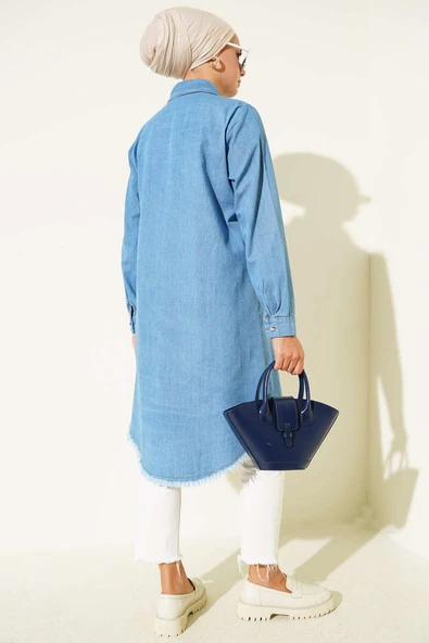 Püskül Detaylı Kot Mavisi Uzun Tesettür Tunik - Resim 3