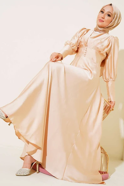 Düğme Detaylı Bileği Fermuarlı Elbise Bej ürün görseli 1