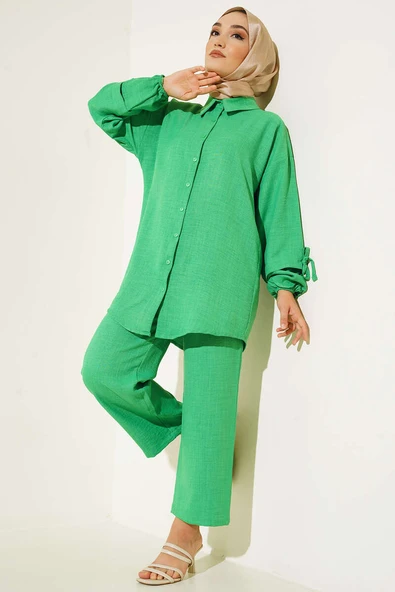 Düğmeli Keten İkili Takım Benetton ürün görseli 1