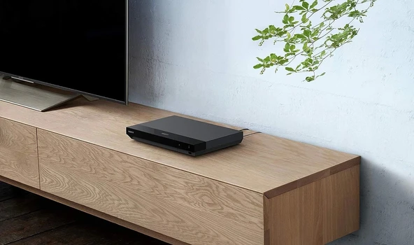 Sony UBP-X700M 4K Ultra HD Ev Sineması Akışı Blu-ray Oynatıcı - 4