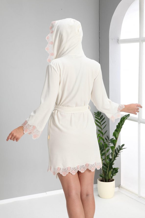 Krem Dantelli Kısa Kapüşonlu Niki Kadife Bambu Cotton Bayan Sabahlık - 2
