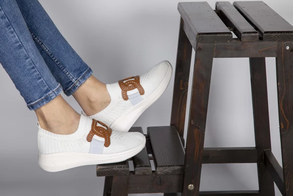 Basskan Toky Beyaz Triko Tokalı Günlük Yürüyüş Spor Ayakkabısı - Resim 2