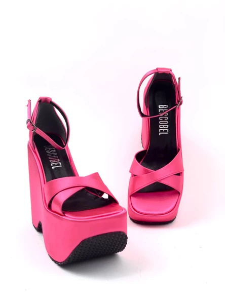 Basskan Kadın Fuşya Moff Saten Yüksek Dolgu Taban Platform Çapraz Bant Sandalet - 3