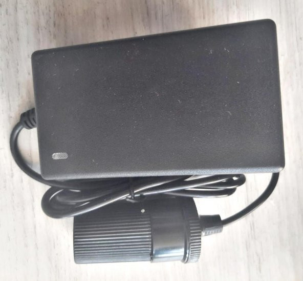 Çakmak Adaptörü Araç Çakmaklık Çevirici  Ev Tipi Çevirici Adaptör 24W/2A/12Volt - 2