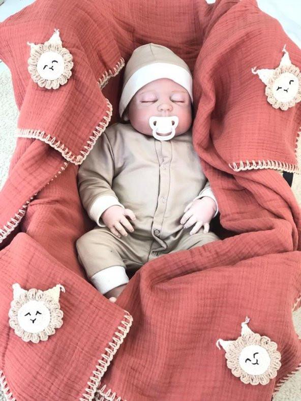 Multi Müslin Dört Kenarı Amigurili Figürlü Bebek Battaniyesi Kiremit - 3