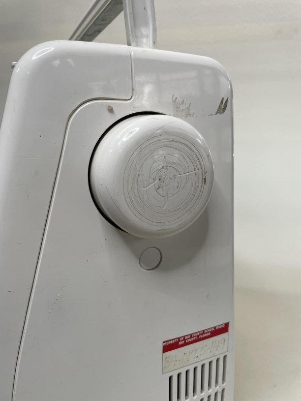 Elna Heirloom Edition 6005 Dikiş Makinesi 110V 2.El (G-1) - Resim 11