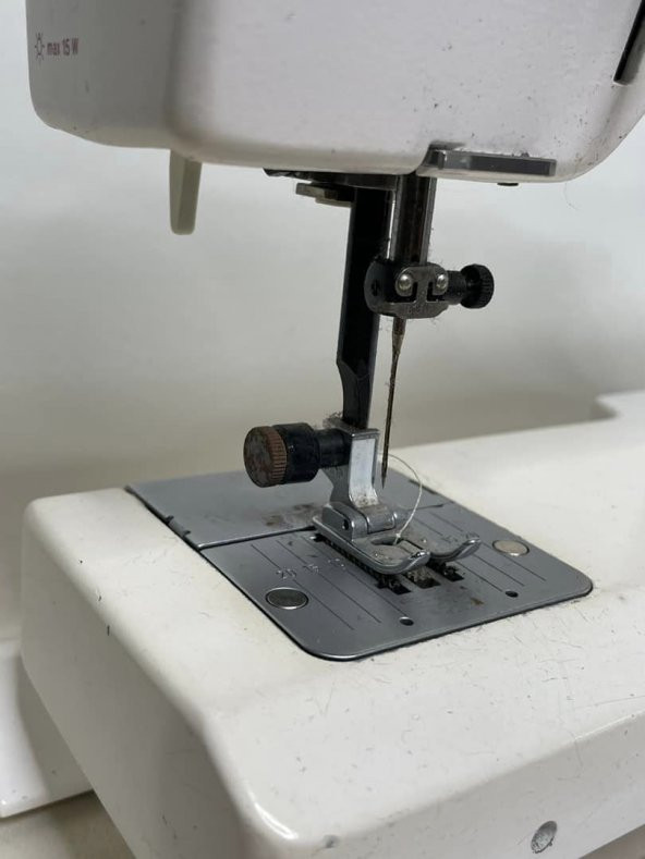 Elna Jubile Dikiş Makinesi 110V 2.El (G-24) - Resim 6