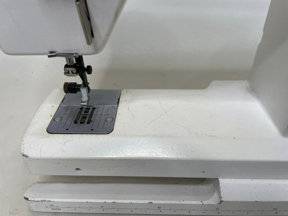 Elna Jubile Dikiş Makinesi 110V 2.El (G-27) - 7