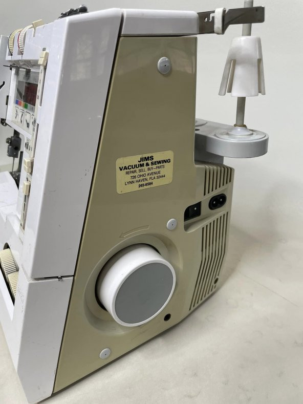 Elna Lock Pro 4 DC Overlok Makinesi 110V 2.El (G-36) - Resim 7