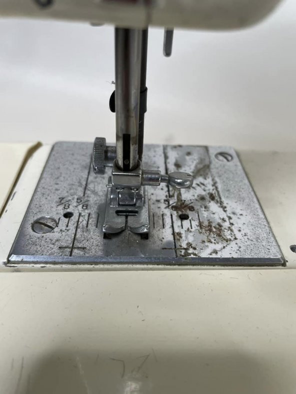 Kenmore Ultra Stitch 8 Dikiş Makinesi 110V 2.El (G-35) - Resim 8