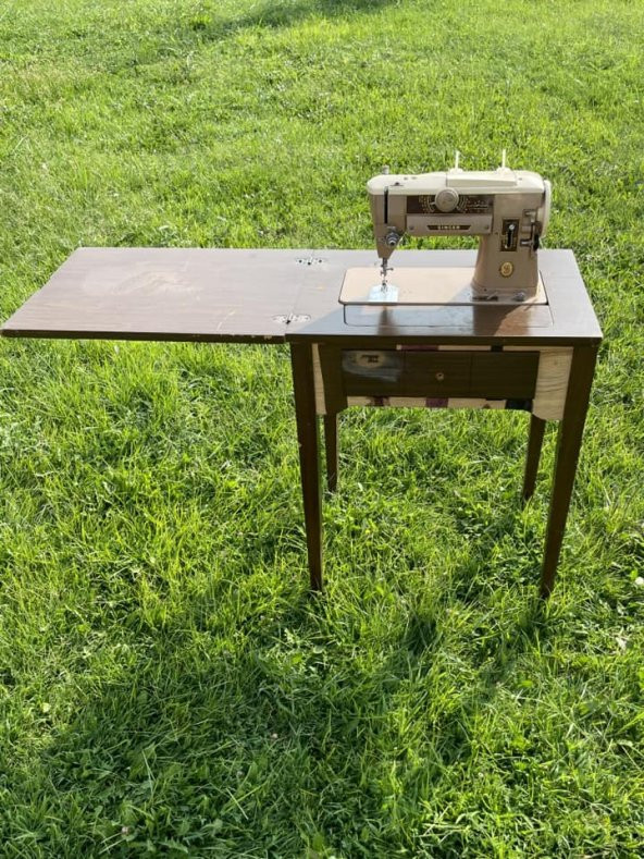 Singer 401A Masalı Dikiş Makinesi 110V 2.El (G-64) - Resim 2