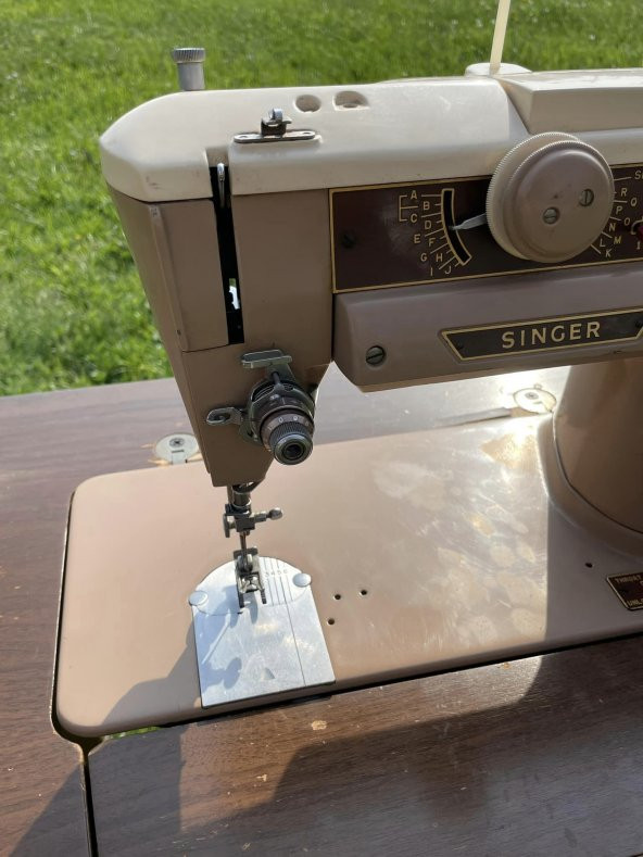 Singer 401A Masalı Dikiş Makinesi 110V 2.El (G-64) - Resim 6