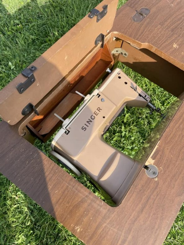 Singer 401A Masalı Dikiş Makinesi 110V 2.El (G-64) - Resim 8