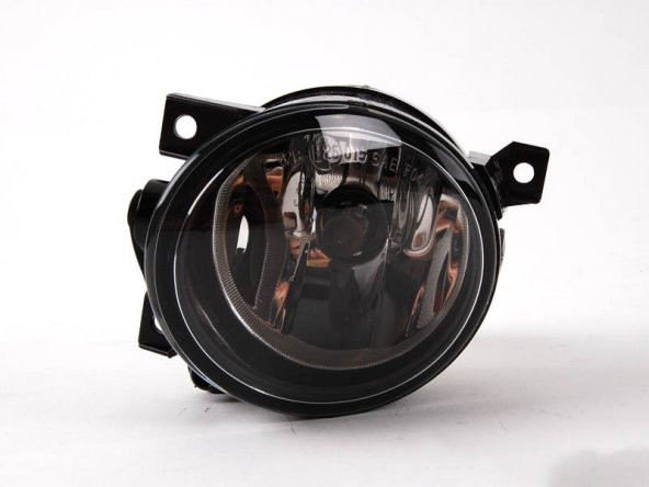 JETTA 05-10 SİS FARI MERCEKSİZ SOL (AMPULLÜ) ürün görseli