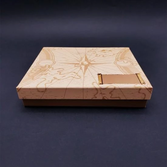 Kutu Pusula Temalı Hediye Kutusu ürün görseli 1