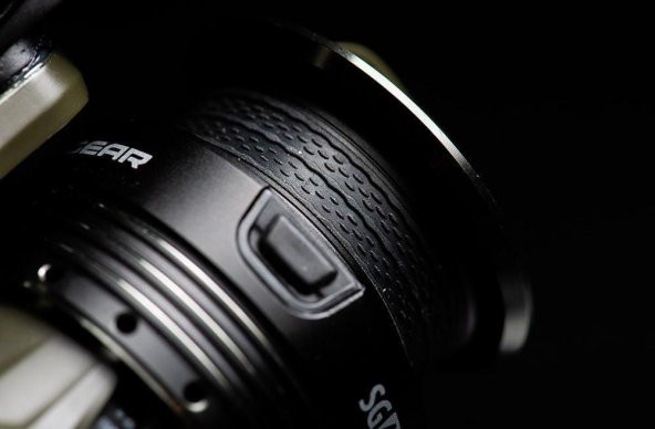 Savage Gear SG4C 2500 FD 10+1 BB Olta Makinesi - Resim 4