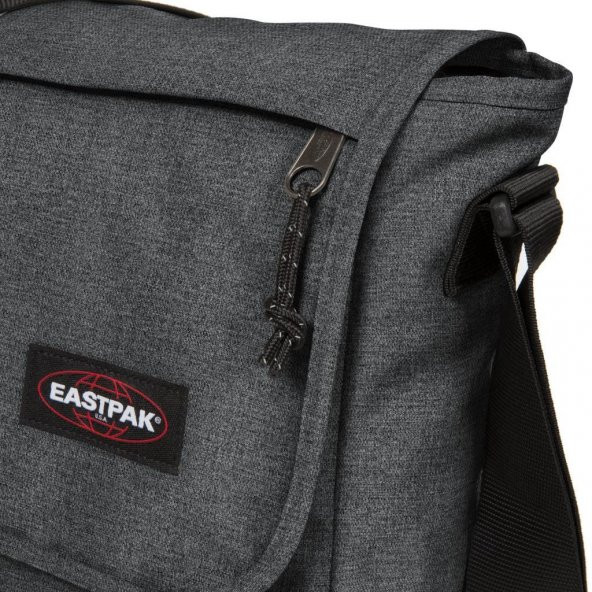 Eastpak Delegate+ Omuz Askılı Postacı Çantası Füme EK00026E77H1 - 4