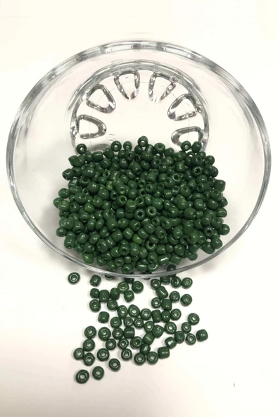Orman Yeşili Kum Boncuk Orta Boy 4 mm 50 gr