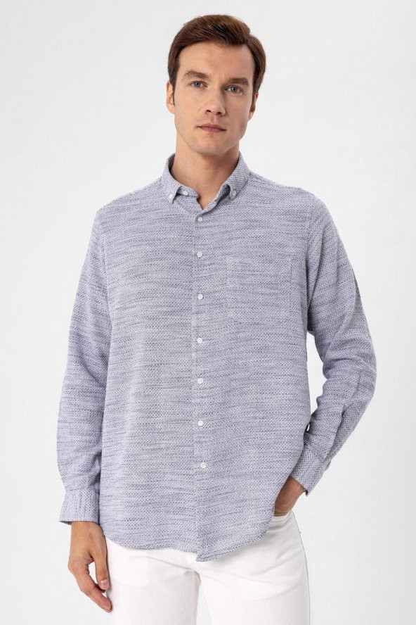 Köşeli Manşet Regular Kalıp Düz Gömlek ürün görseli