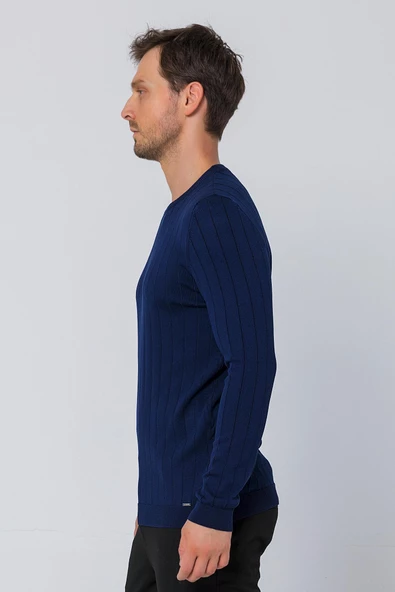 Erkek Regular Fit Düz Renk Bisiklet Yaka Uzun Kollu Çizgili Triko Kazak - 9