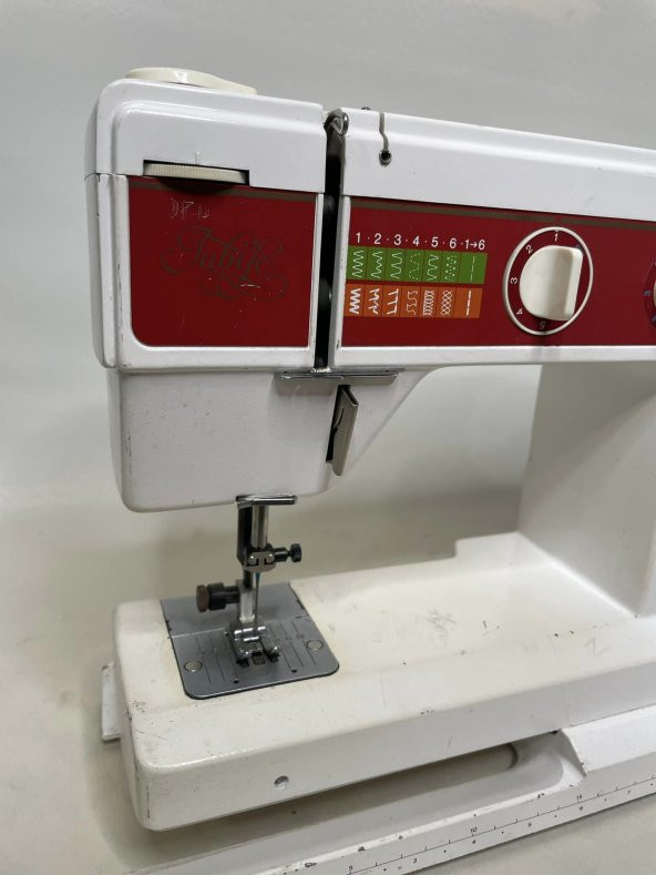 Elna Jubile Dikiş Makinesi 110V 2.El (G-40) - 3