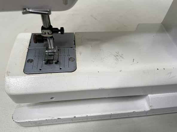 Elna Jubile Dikiş Makinesi 110V 2.El (G-40) - 7