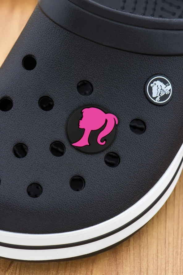 Barbie'nin Büyülü Dünyası Terliklerinizle Hayat Buluyor Barbie Temalı 6 Adet Terlik Süsü - 3