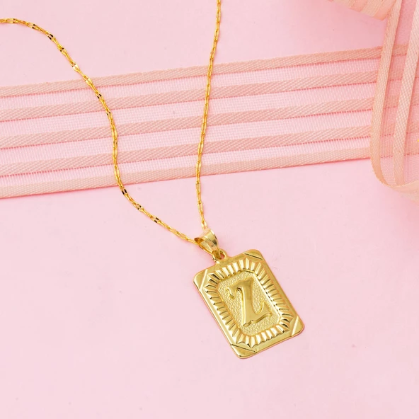 Altın Kare Plakalı Z Harf Kolye 14 Ayar - Resim 3